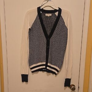 Leith Women's Black and Cream Sweater, Size Small.